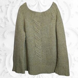 J. Crew Women's  Wool/Silk Thick Yellow Cable Knit Sweater With Clip Closure